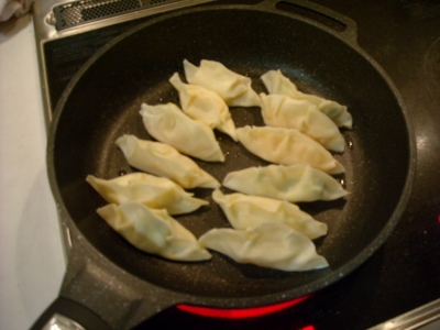 フライパンで焼きます