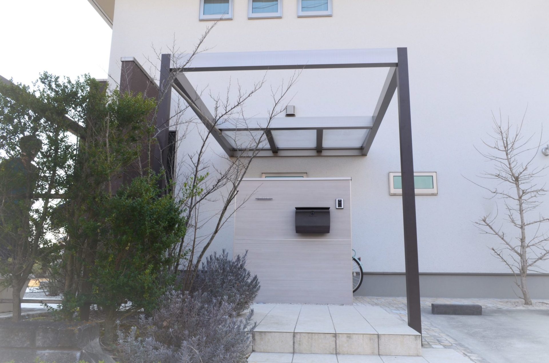 エバーアートボードで門塀を爽やかにリフォーム 仙台 宮城で外構工事 エクステリアとガーデンをこよなく愛するおしゃれな デザインオフィス 株式会社ジーランド